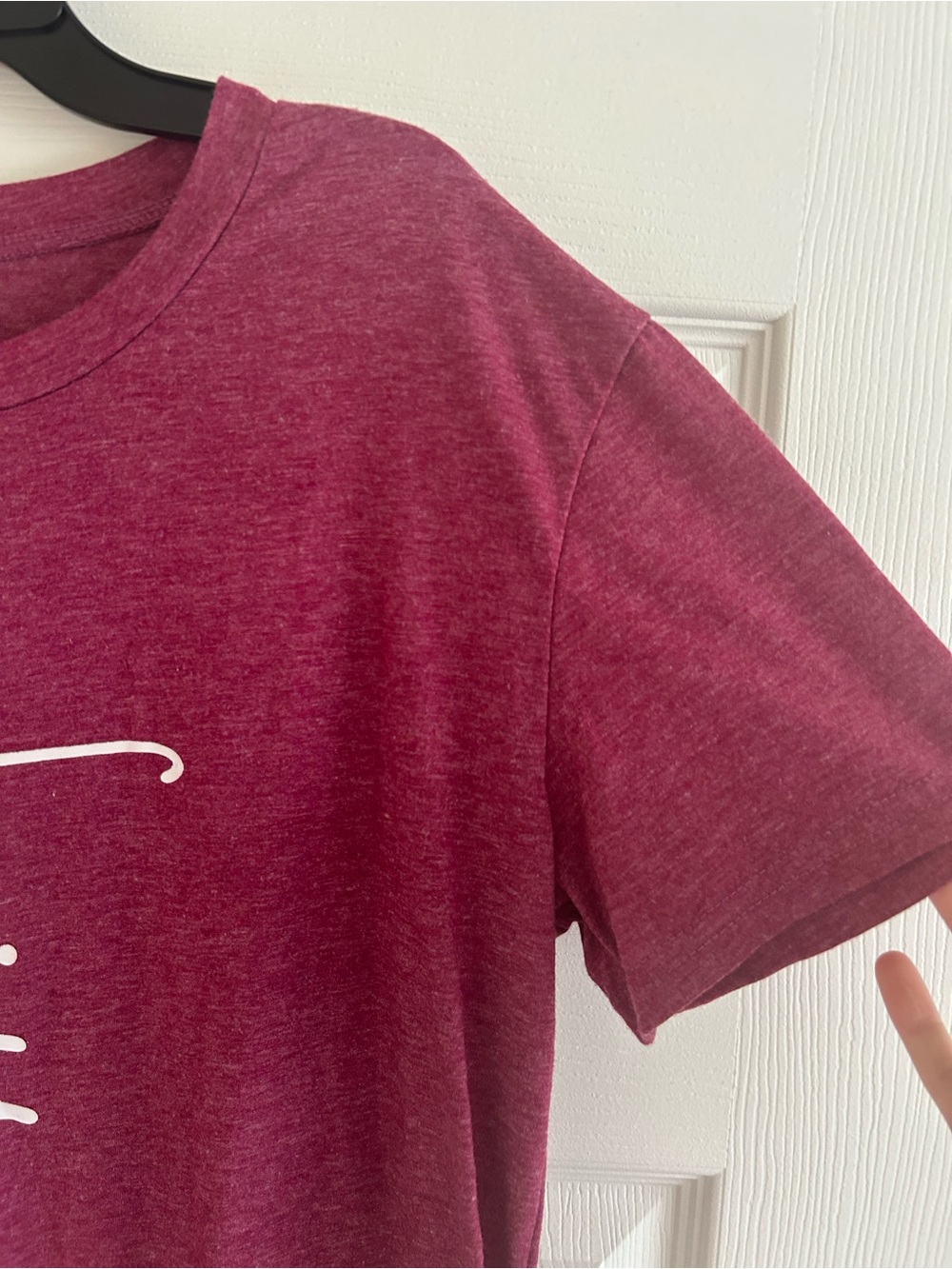 Faith Graphic Burgundy and White Size Medium Short Sleeve Tee - Picture 3 of 4